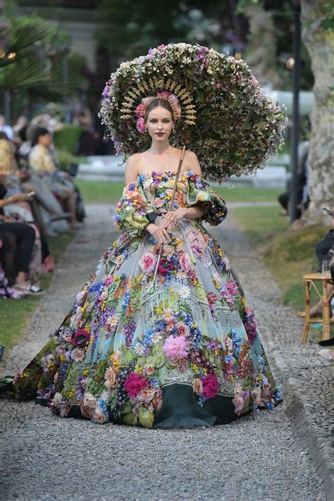 2018 tessuti dolce gabbana immagini prezzo|dolce and gabbana dresses.